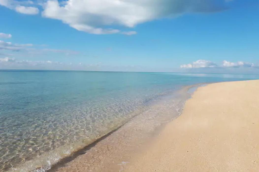Готель Secluded And Modern Beachfront House Нассау Екстер'єр фото